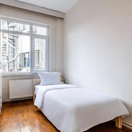 Appartement Furnished And Spacious Flat In Central Kadikoy Istambul