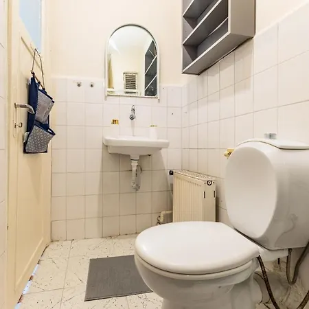 Furnished And Spacious Flat In Central Kadikoy Apartmán Istanbulská provincie